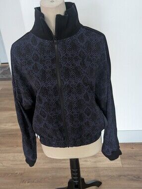 Women's  Patterned Zip-Front Jacket